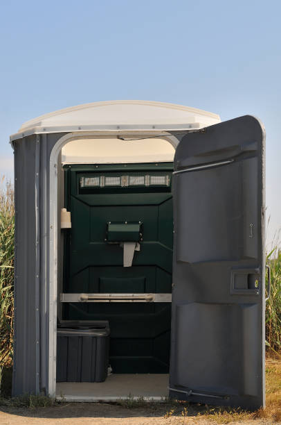 Best Best portable toilet rental  in Larkfield Wikiup, CA